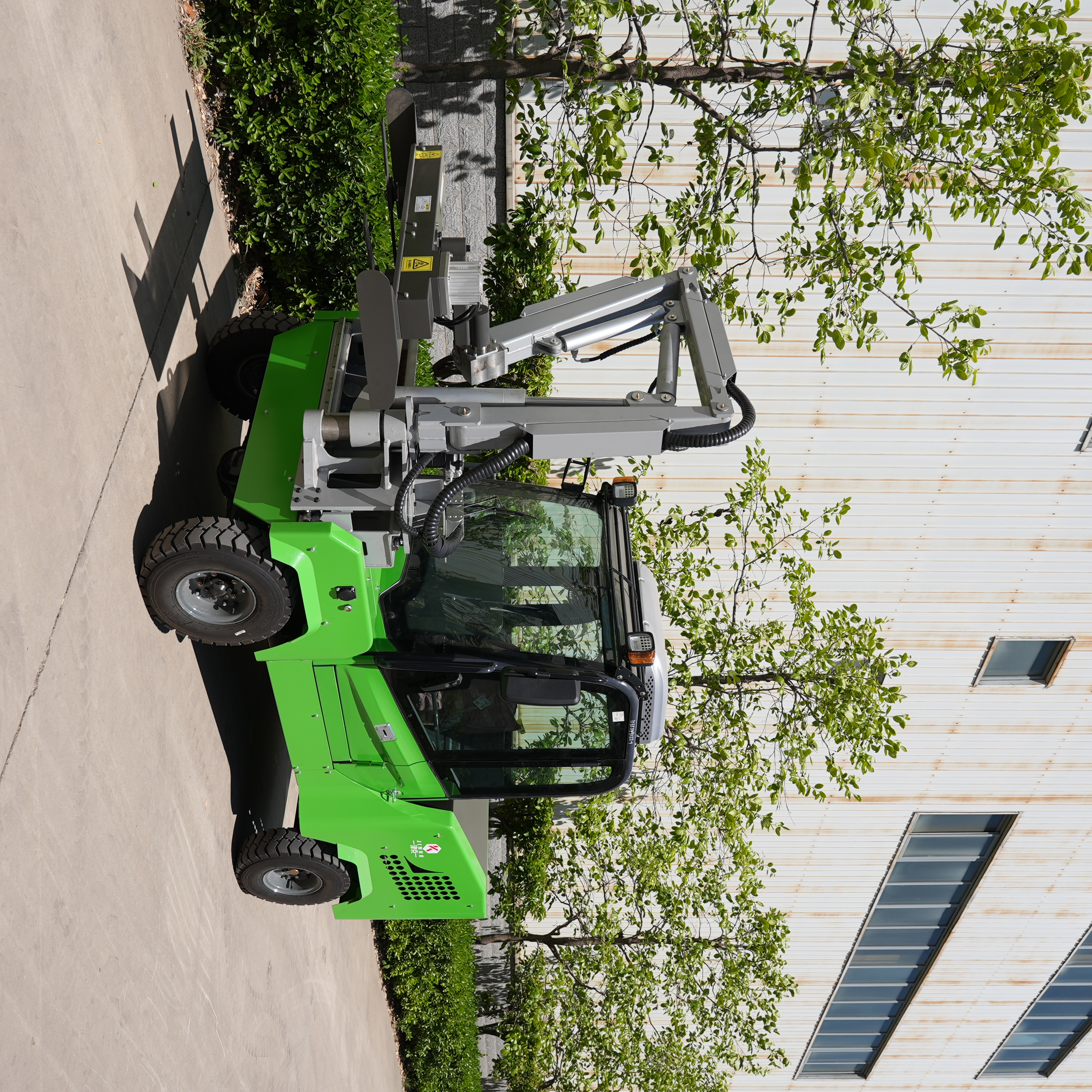 津克JK371E新能源修剪机厂家实拍